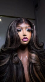 Mocha Highlight Bounce Wig – 22” | 300g | 5x5 Closure